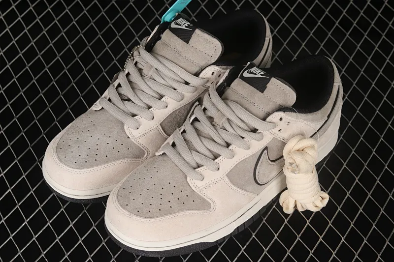 All Categories Nk SB Dunk Series Nk SB Dunk Low Low-top sneakers F version Otomo Katsuhiro x NK SB Dunk Low "Steamboy OST" Otomo Katsuhiro co-branded SB low-top sports and leisure sneakers LF0039-006